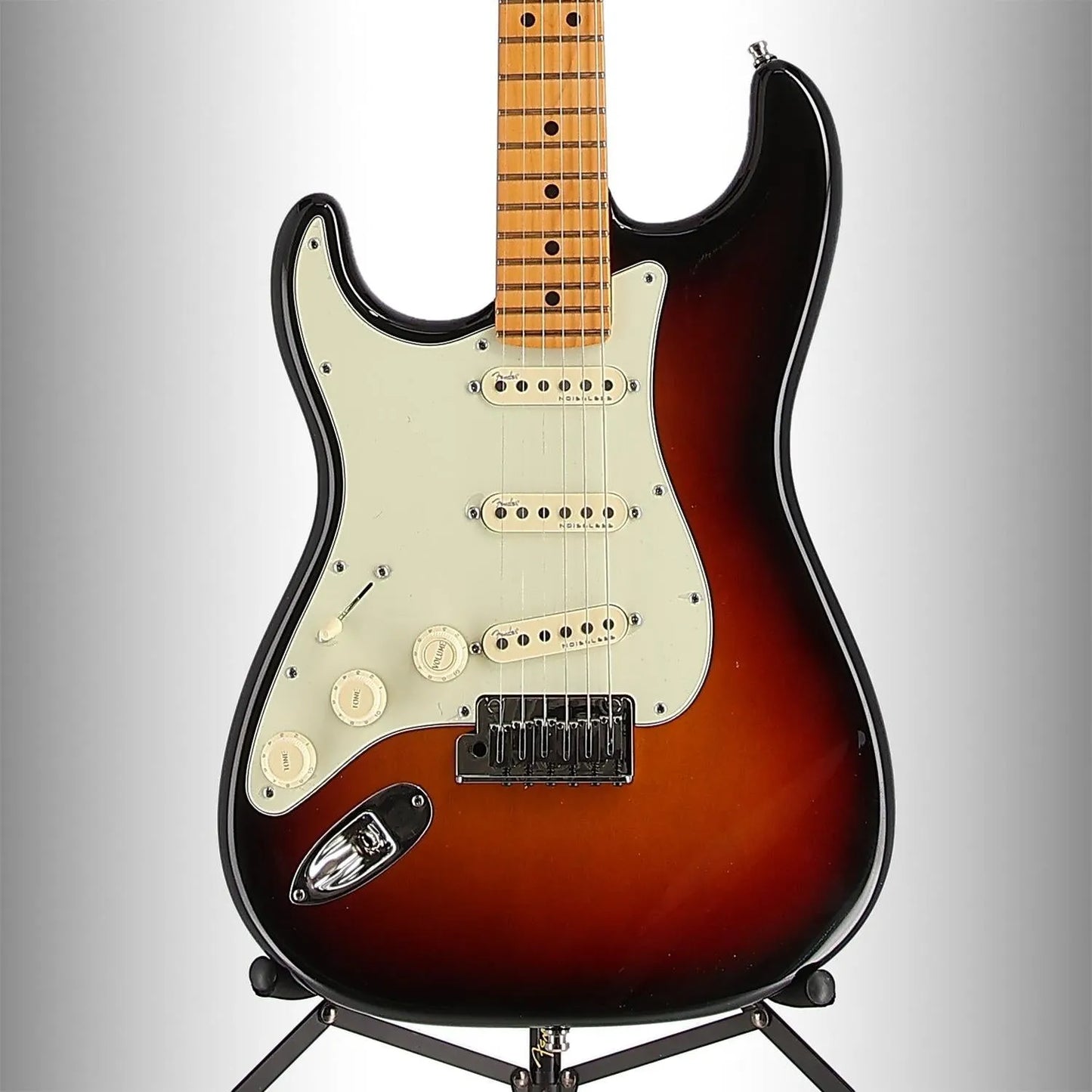 American Ultra Stratocaster Left-Hand, Maple Fingerboard, Ultraburst (RC1) (00473)