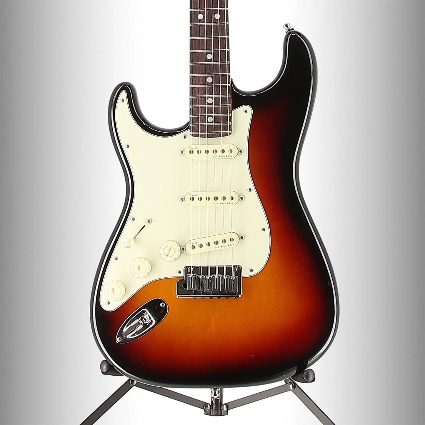 American Ultra Stratocaster Left-Hand, Rosewood Fingerboard, Ultraburst (RC4) (00475)
