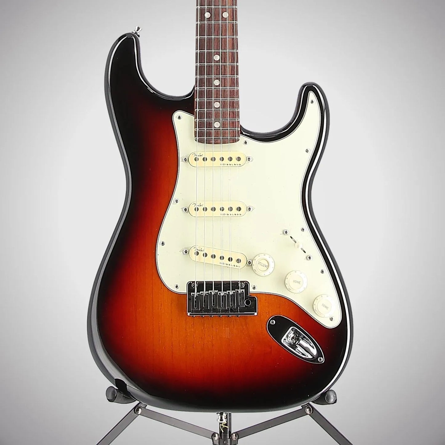 American Ultra Stratocaster, Rosewood Fingerboard, Ultraburst (ED6) (03588)