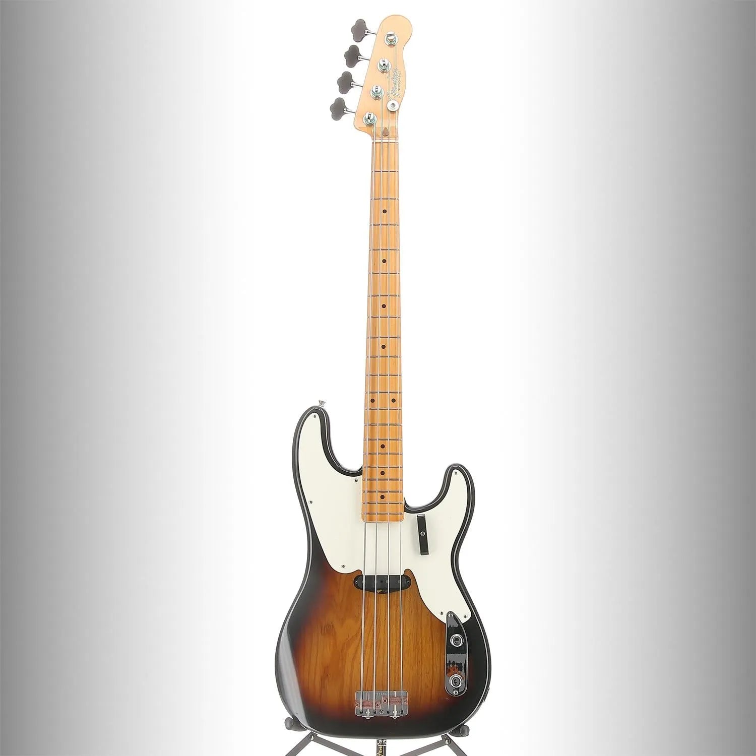 American Vintage II 1954 Precision Bass, Maple Fingerboard, 2-Color Sunburst (H2) (V0946)