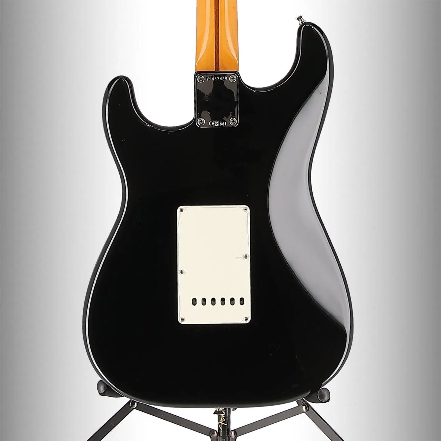 American Vintage II 1957 Stratocaster®, Maple Fingerboard, Black (EF8) (47489)