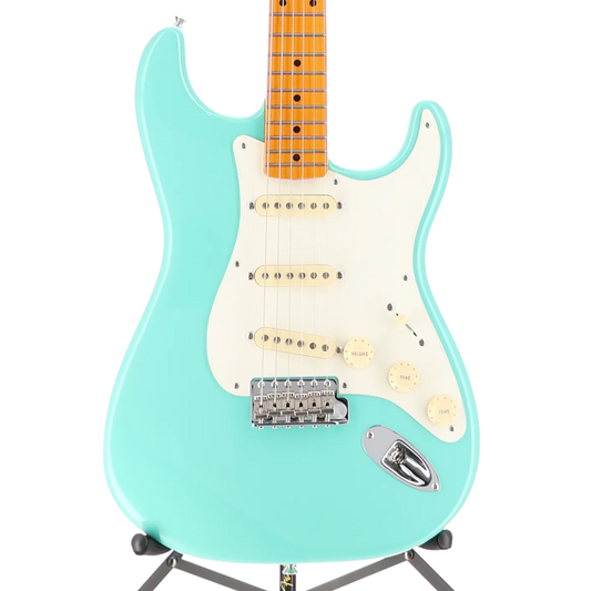 American Vintage II 1957 Stratocaster, Maple Fingerboard, Sea Foam Green (RC3) (37861)