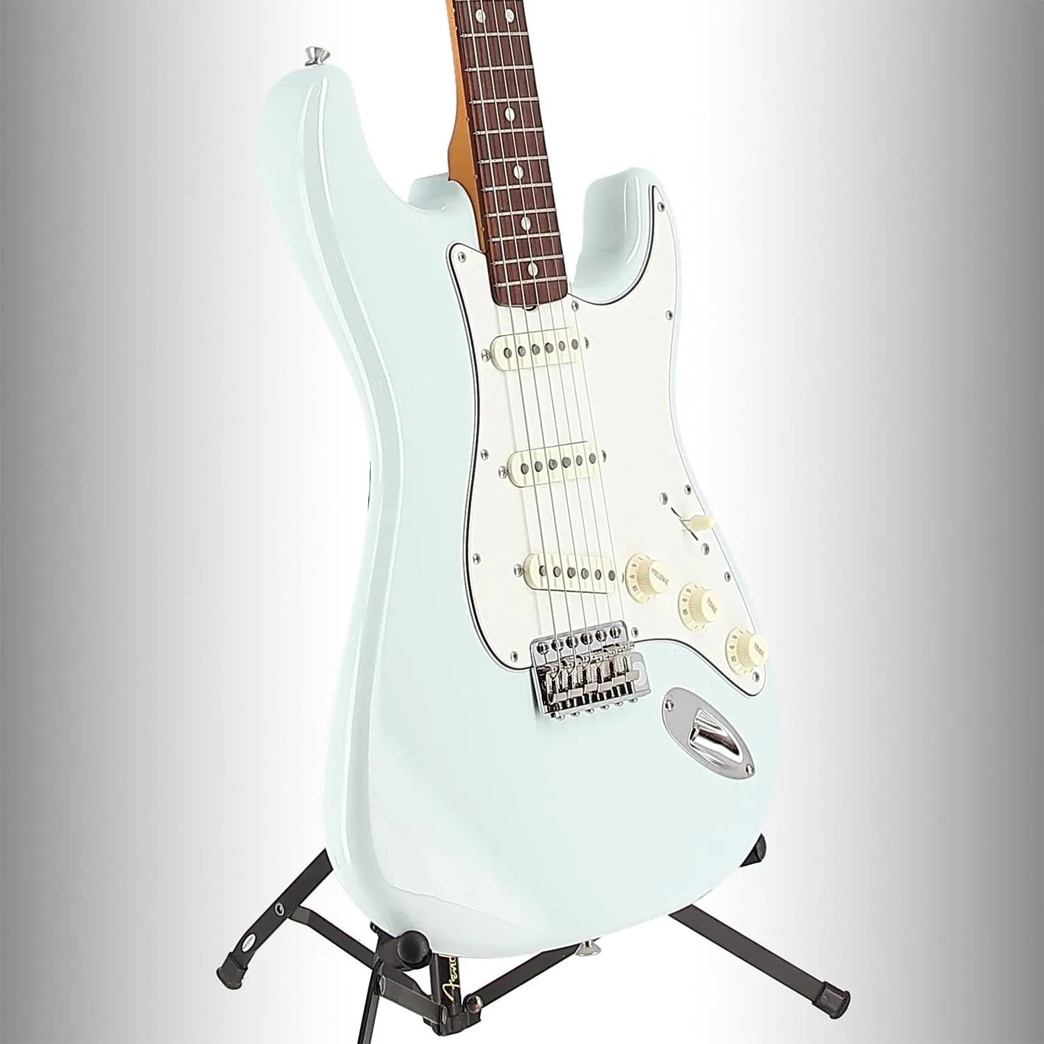 American Vintage II 1965 Stratocaster, Round-Lam Rosewood Fingerboard, Sonic Blue (X2) (54645)