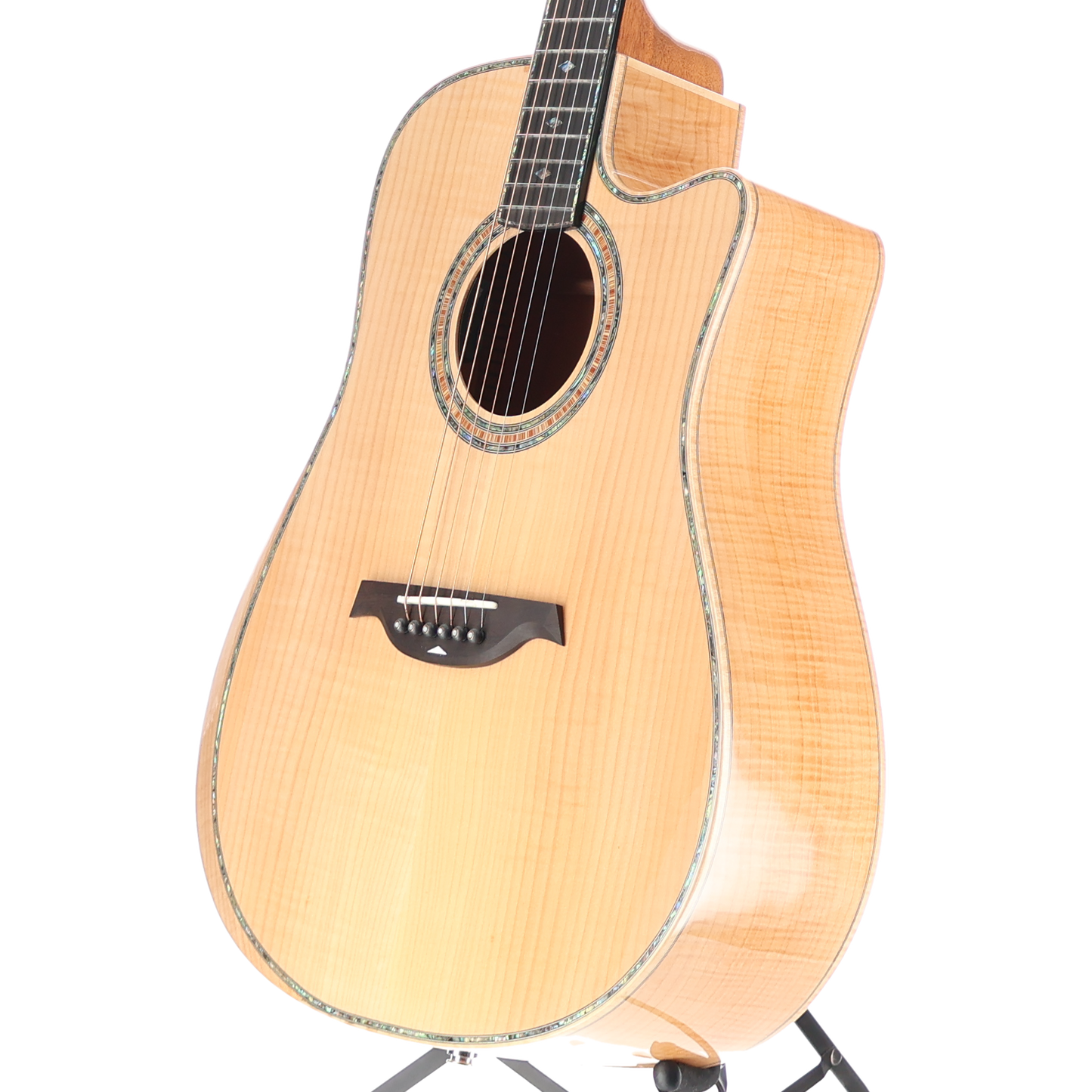 BC Rich 6-string Acoustic-electric with Maple Top, Maple Back and Sides, Mahogany Neck, and Ebony Fingerboard - Flame Maple (P) (00008)