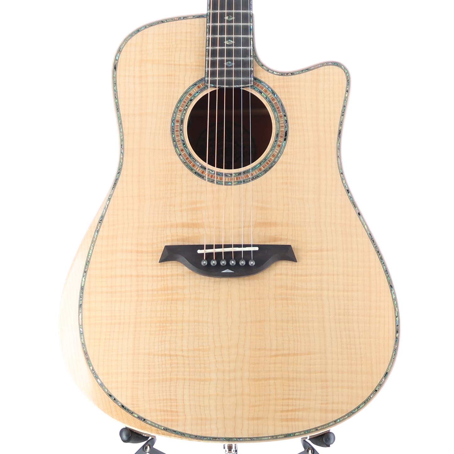 BC Rich 6-string Acoustic-electric with Maple Top, Maple Back and Sides, Mahogany Neck, and Ebony Fingerboard - Flame Maple (P) (00027)