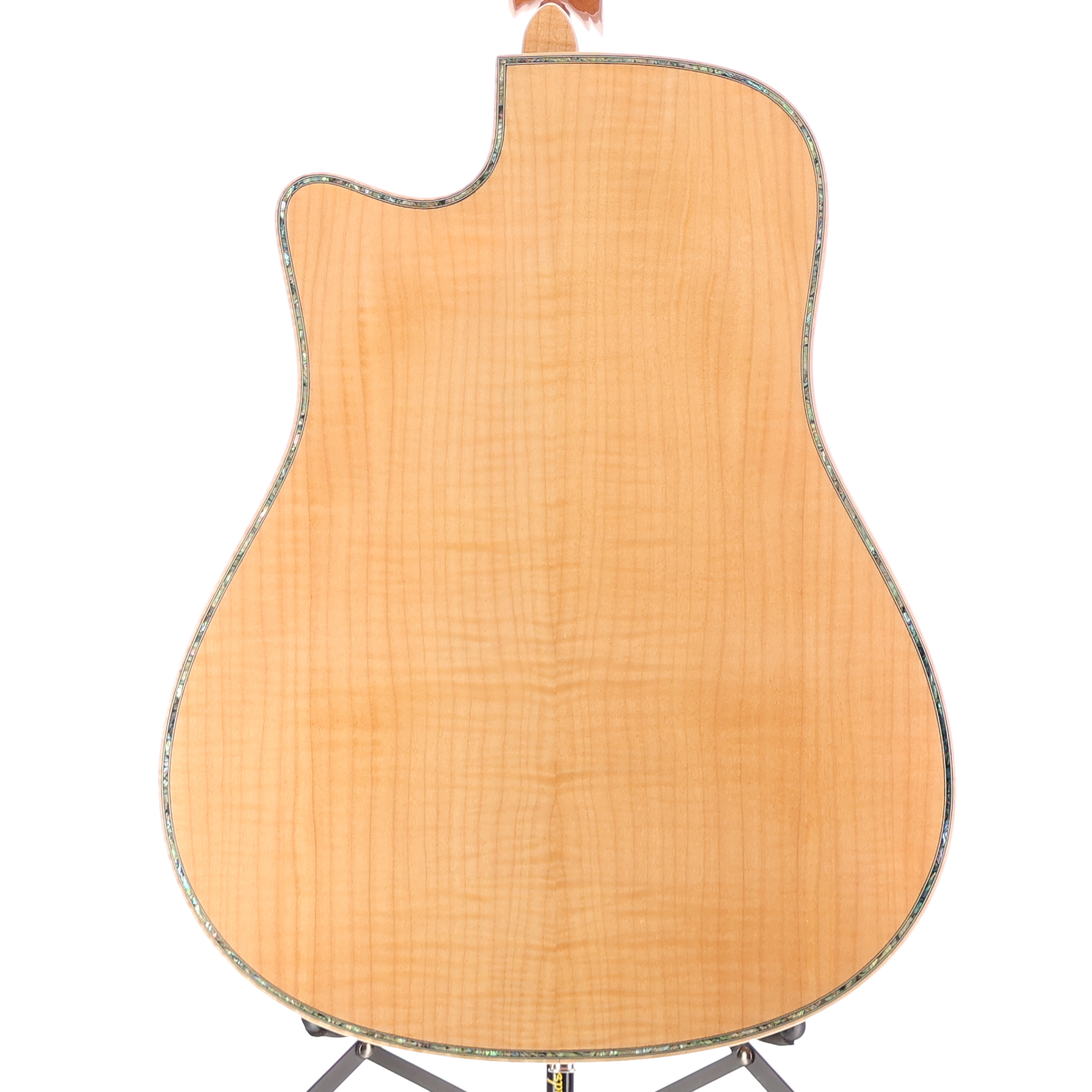 BC Rich 6-string Acoustic-electric with Maple Top, Maple Back and Sides, Mahogany Neck, and Ebony Fingerboard - Flame Maple (P) (00037)