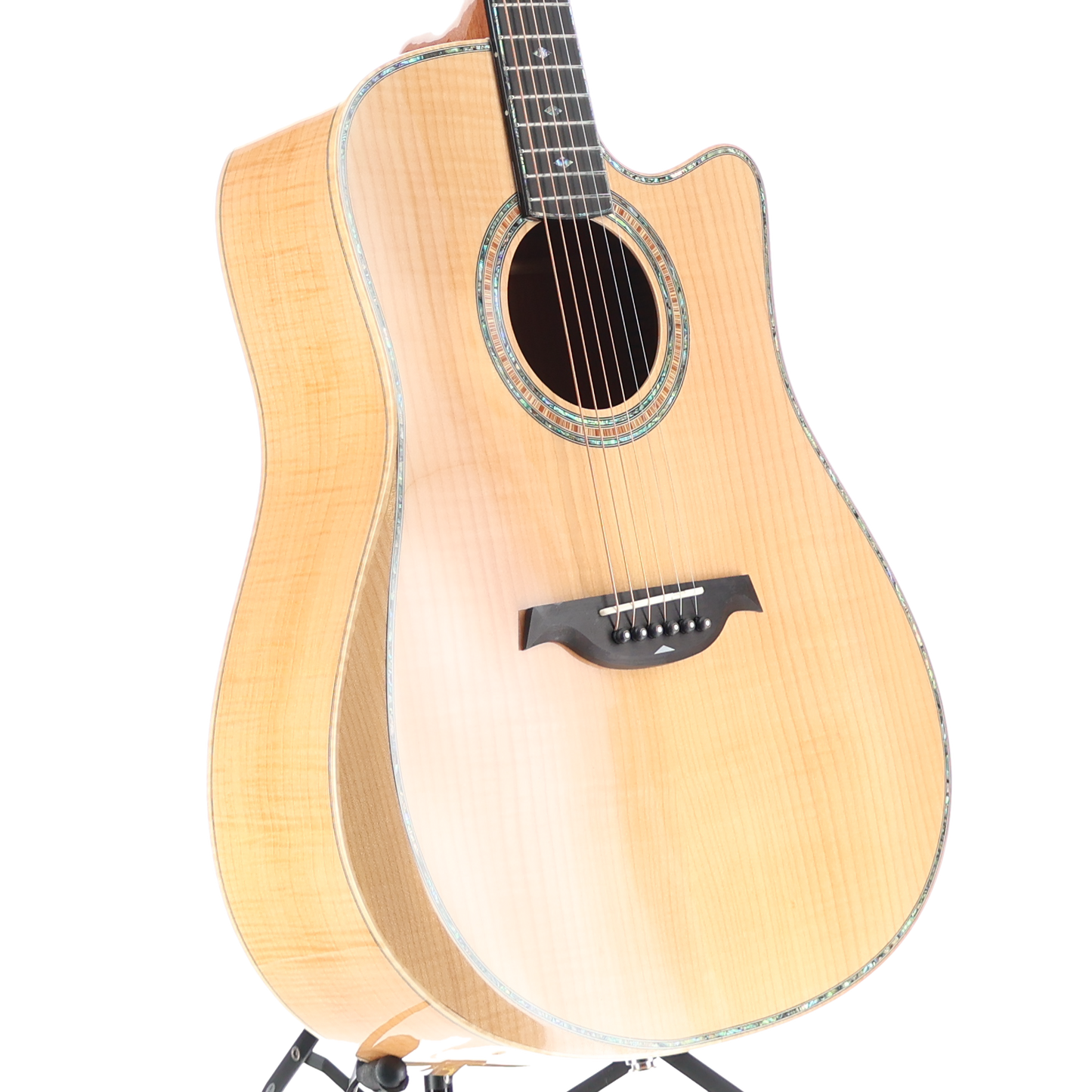 BC Rich 6-string Acoustic-electric with Maple Top, Maple Back and Sides, Mahogany Neck, and Ebony Fingerboard - Flame Maple (P) (00037)