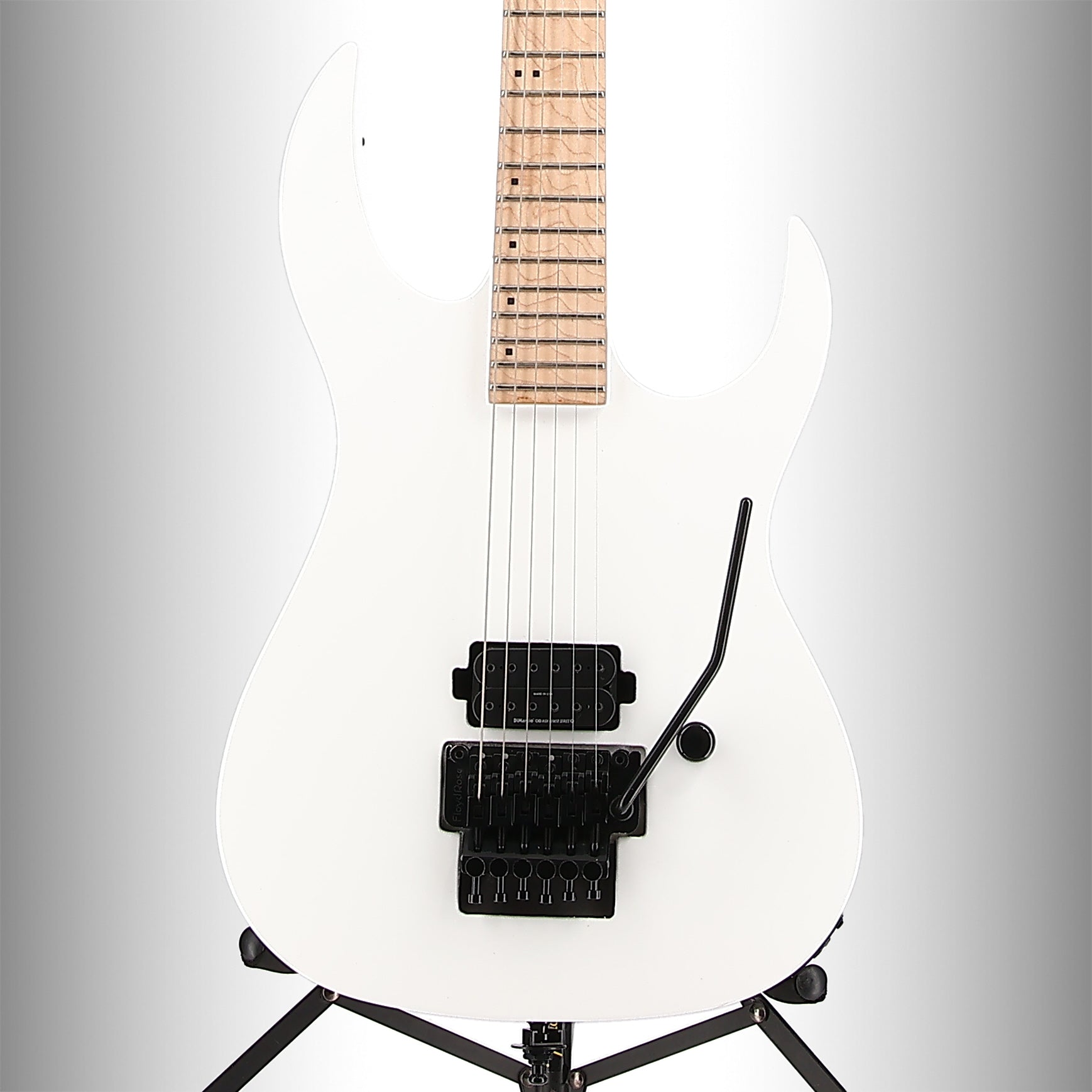 BC Rich Gunslinger II Prophecy with Nyatoh Body, Maple Neck, Maple Fingerboard, and 1 Humbucking Pickup - White Pearl (M2) (60054)