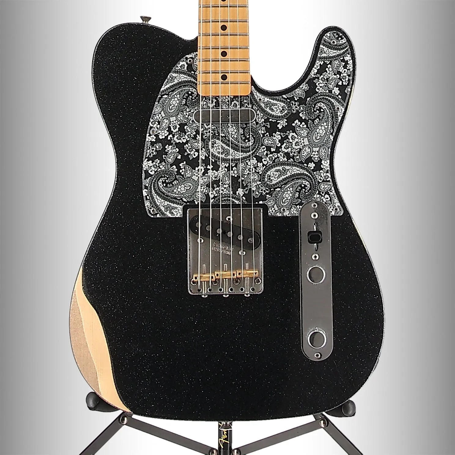 Brad Paisley Road Worn Telecaster, Maple Fingerboard, Black Sparkle (N6) (35274)