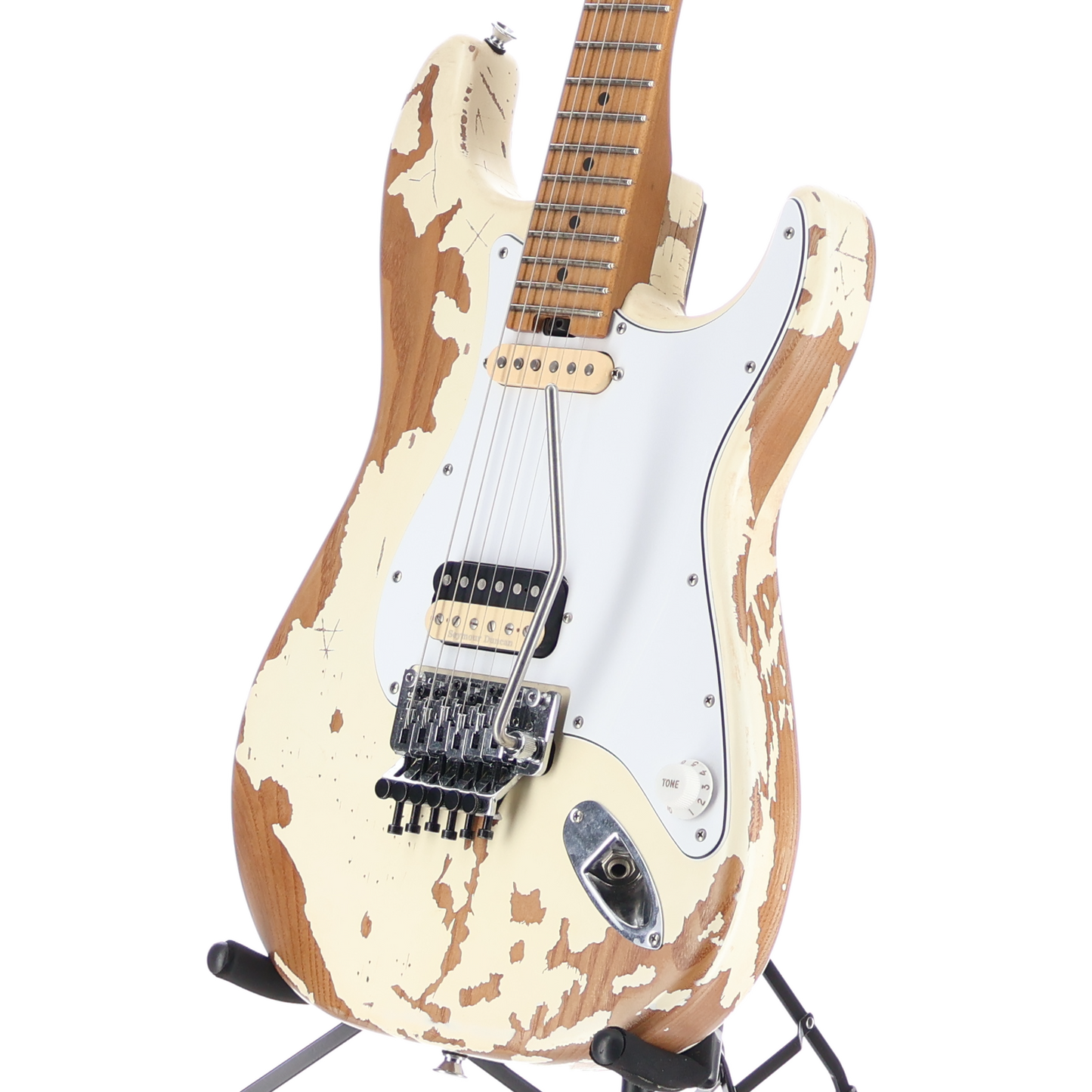 Charvel Henrik Danhage Limited Edition Signature Pro-Mod So-Cal Style 1 HS FR M, Maple Fingerboard, White Relic (V3)(42580) (42580)