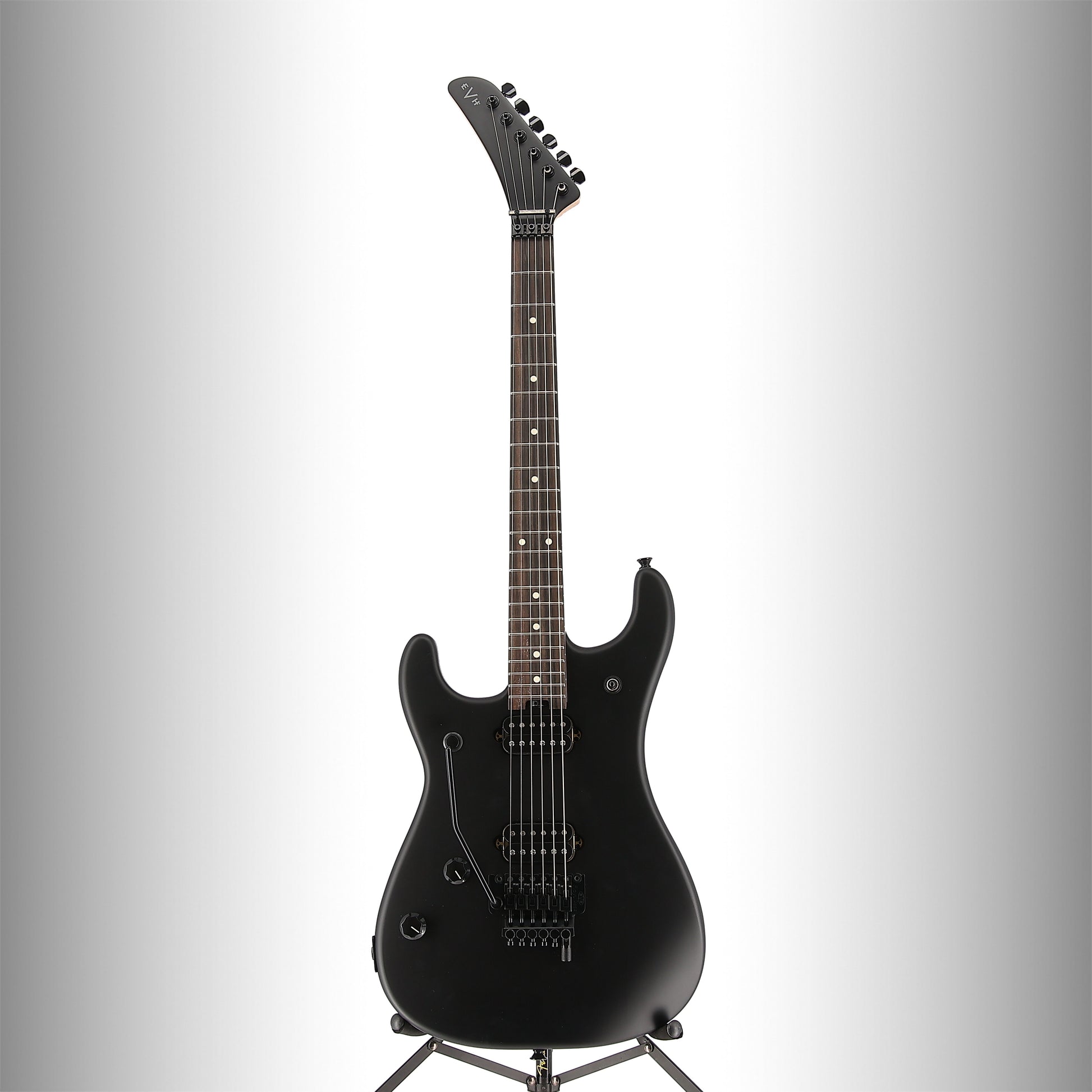 EVH 5150 Series Standard LH, Ebony Fingerboard, Stealth Black (SR) (00773)