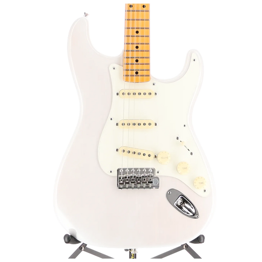 Eric Johnson Stratocaster, Maple Fingerboard, White Blonde (N6) (24536)