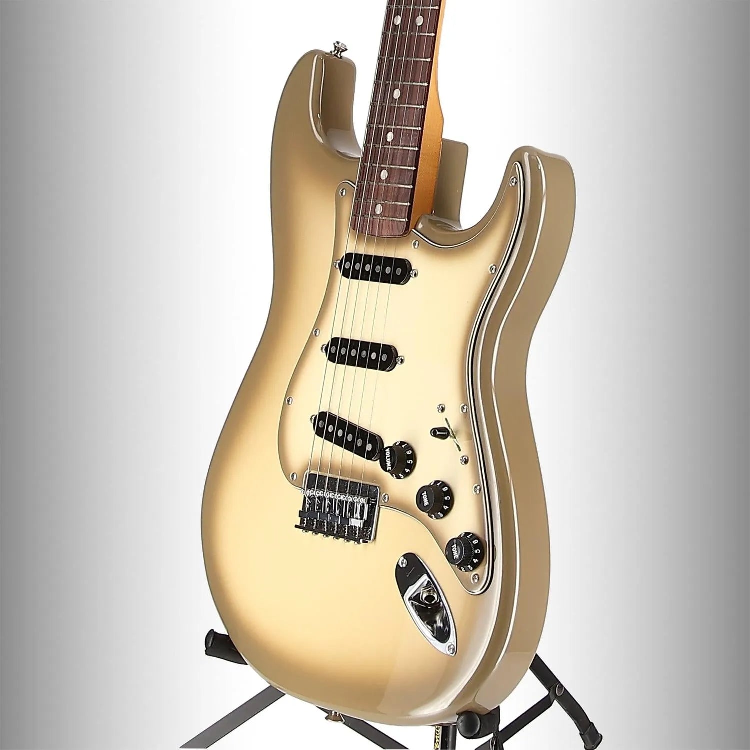 Fender 70th Anniversary Antigua Stratocaster, Rosewood Fingerboard, Antigua (P3) (40629)