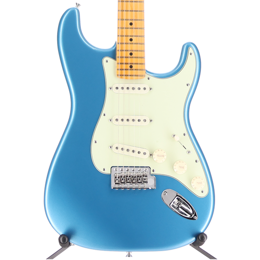 Fender American Professional Classic Stratocaster® - Faded Lake Placid Blue (E7) (19646)