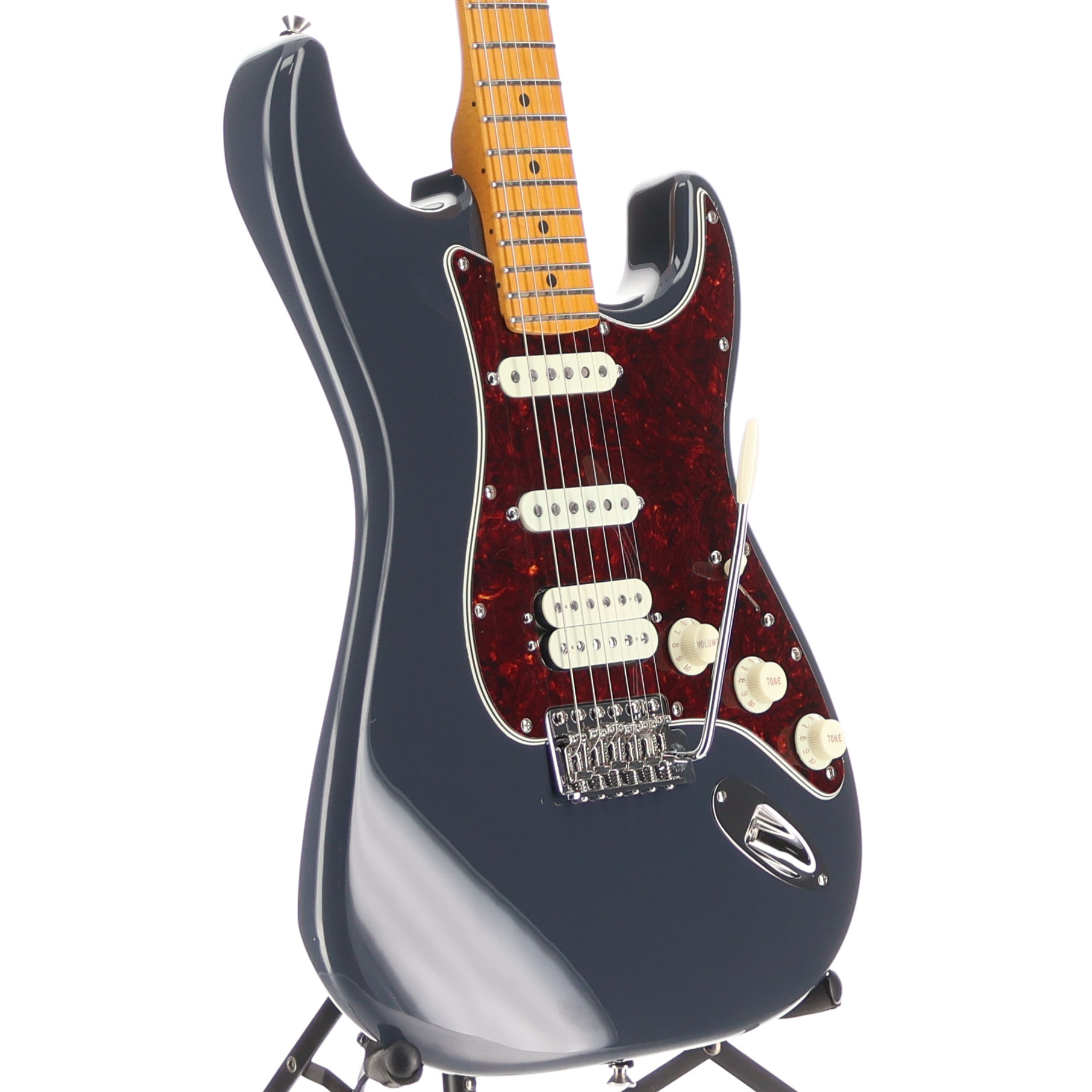 Fender American Professional Classic Stratocaster® HSS, Maple Fingerboard, Faded Black (C7) (87680)