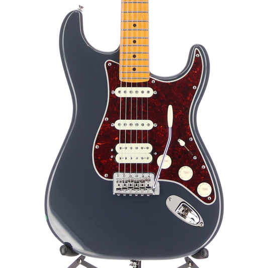 Fender American Professional Classic Stratocaster® HSS, Maple Fingerboard, Faded Black (C7) (87680)