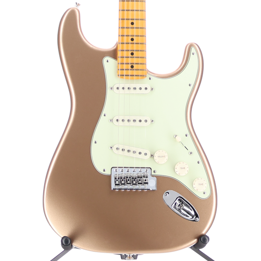 Fender American Professional Classic Stratocaster®, Maple Fingerboard, Faded Firemist Gold (L5) (27921)