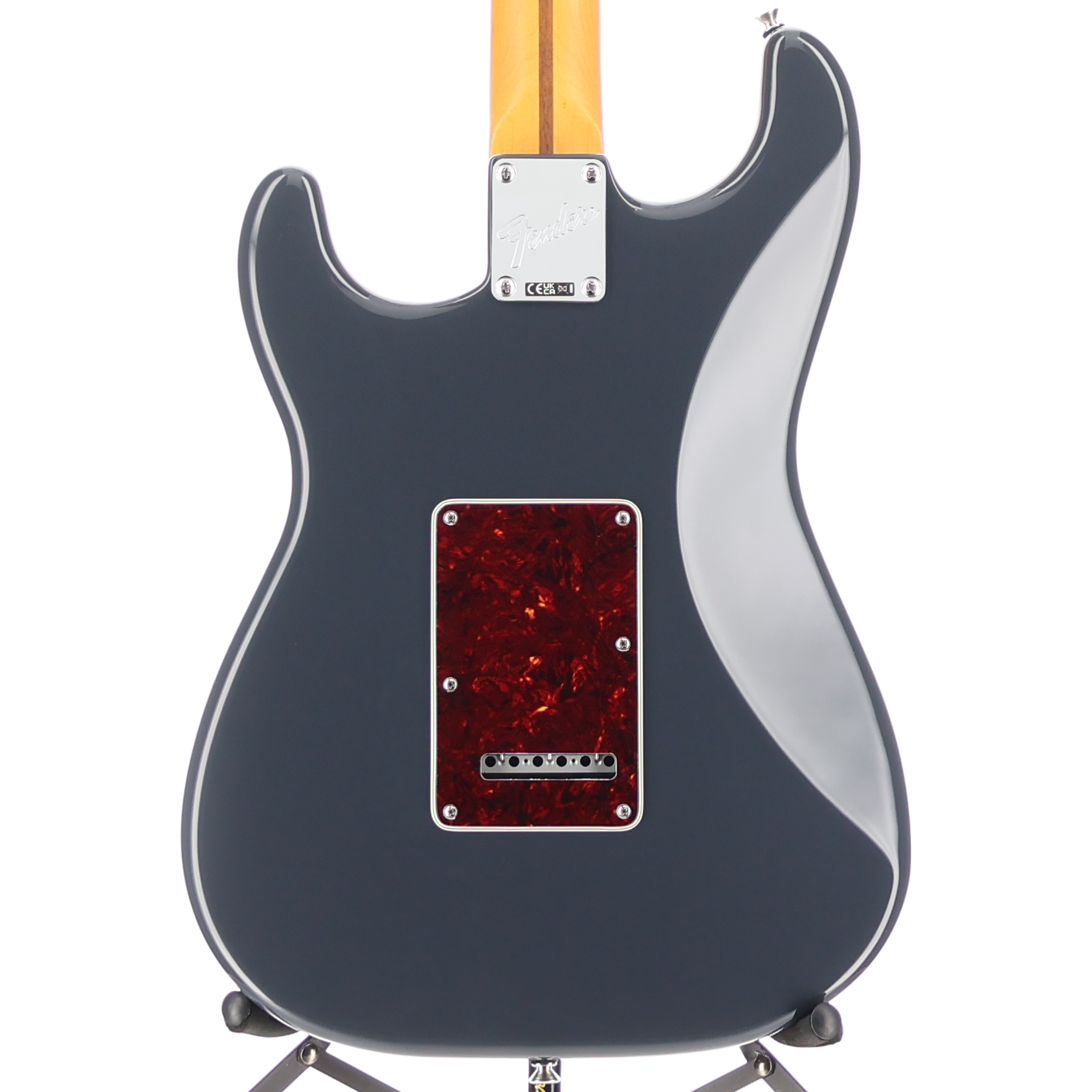 Fender American Professional Classic Stratocaster, Rosewood Fingerboard, Faded Black (Z7) (96062)