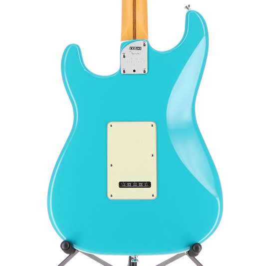 Fender American Professional II Stratocaster, Maple Fingerboard, Miami Blue (I7) (48361)