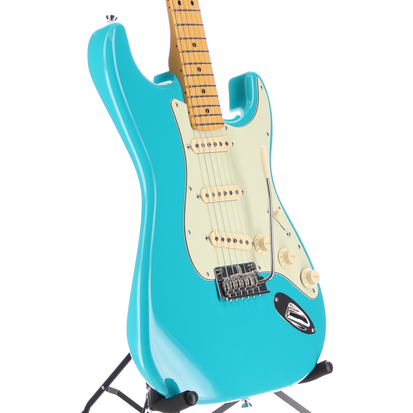 Fender American Professional II Stratocaster, Maple Fingerboard, Miami Blue (I7) (48361)