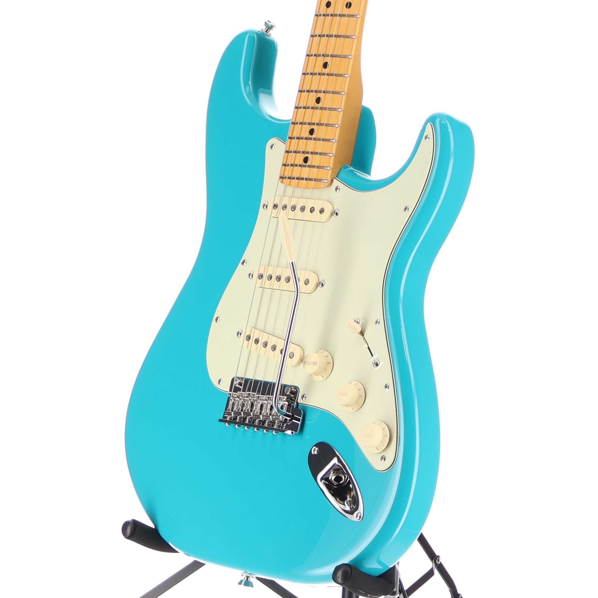 Fender American Professional II Stratocaster, Maple Fingerboard, Miami Blue (I7) (48361)