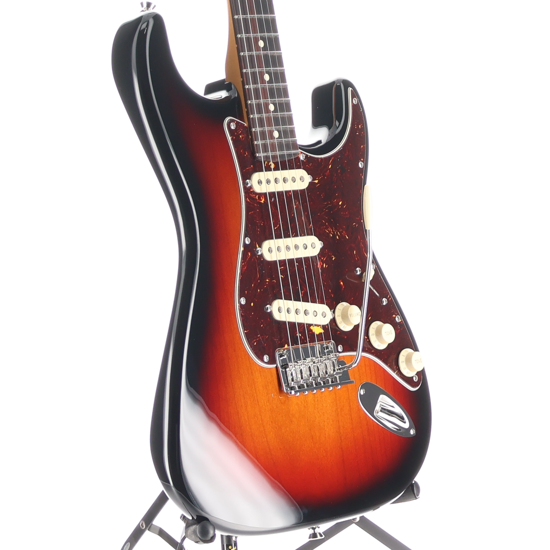 Fender American Professional II Stratocaster, Rosewood Fingerboard, 3-Color Sunburst (RC4) (67135)