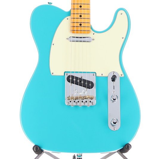 Fender American Professional II Telecaster, Maple Fingerboard, Miami Blue (J4) (68966)
