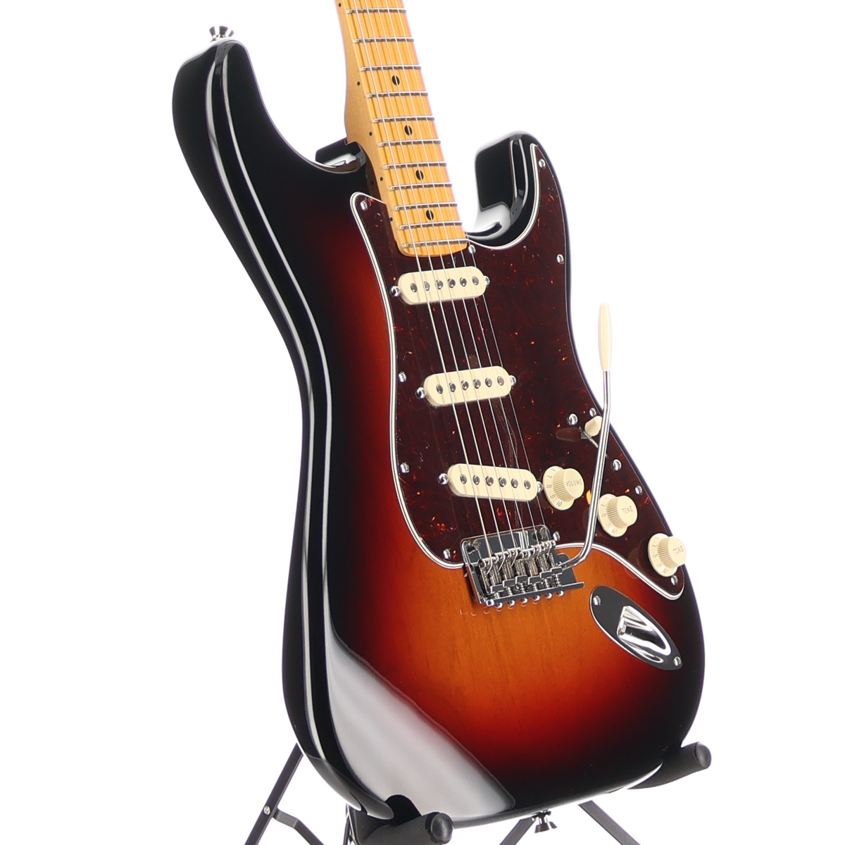 Fender American Professional Stratocaster, Maple Fingerboard, 3-Color Sunburst (E8) (44276)