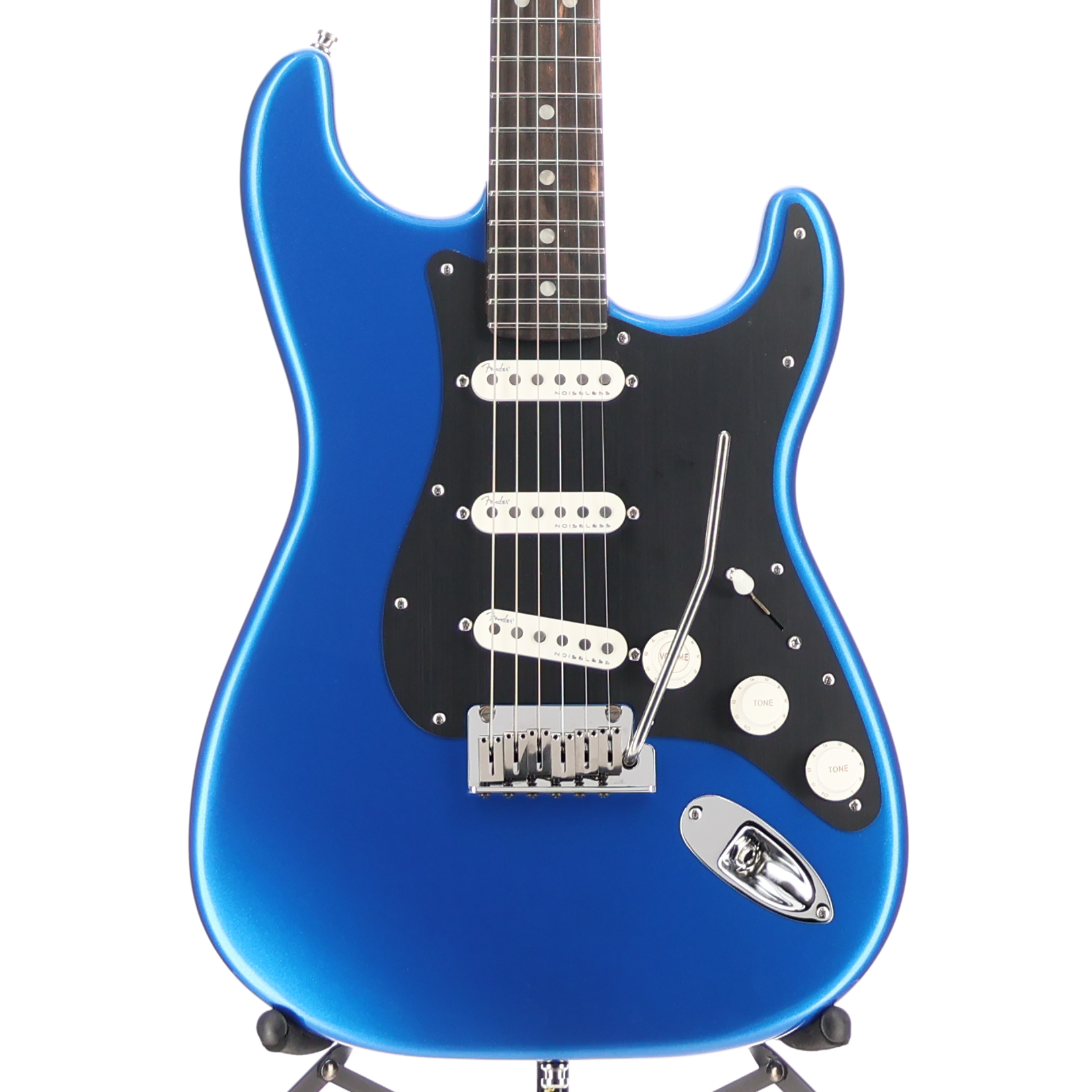 Fender American Ultra II Stratocaster, Ebony Fingerboard, Noble Blue (RC2) (20559)