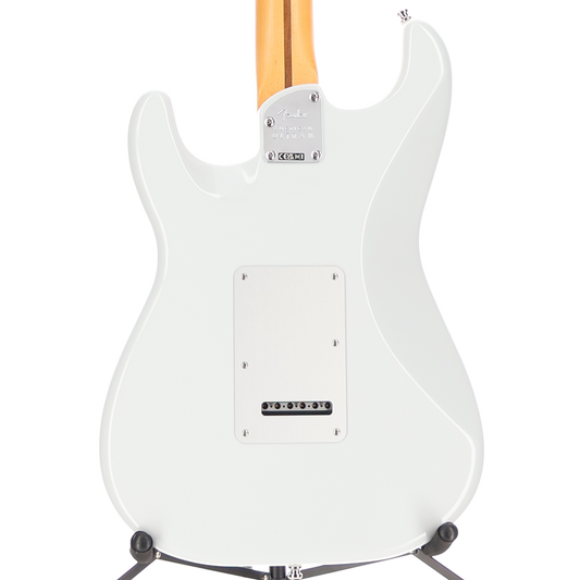 Fender American Ultra II Stratocaster, Maple Fingerboard, Avalanche (B6) (03516)