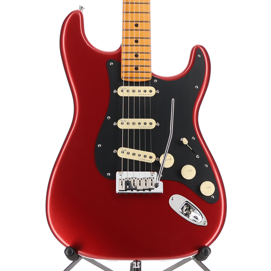 Fender American Ultra II Stratocaster Maple Fingerboard Sinister Red (31068)