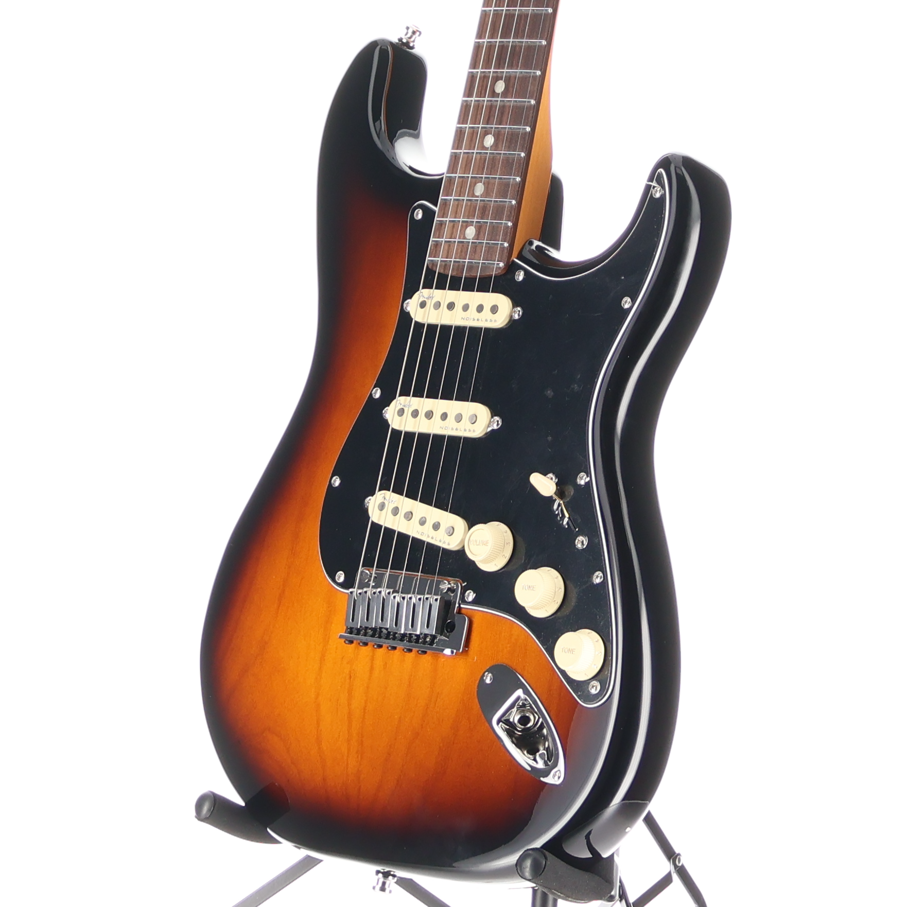 Fender American Ultra Luxe Stratocaster, 2-Color Sunburst, Stage Ready (A6) (06909)
