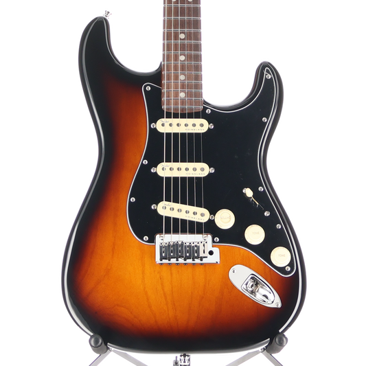 Fender American Ultra Luxe Stratocaster, 2-Color Sunburst, Stage Ready (A6) (06909)