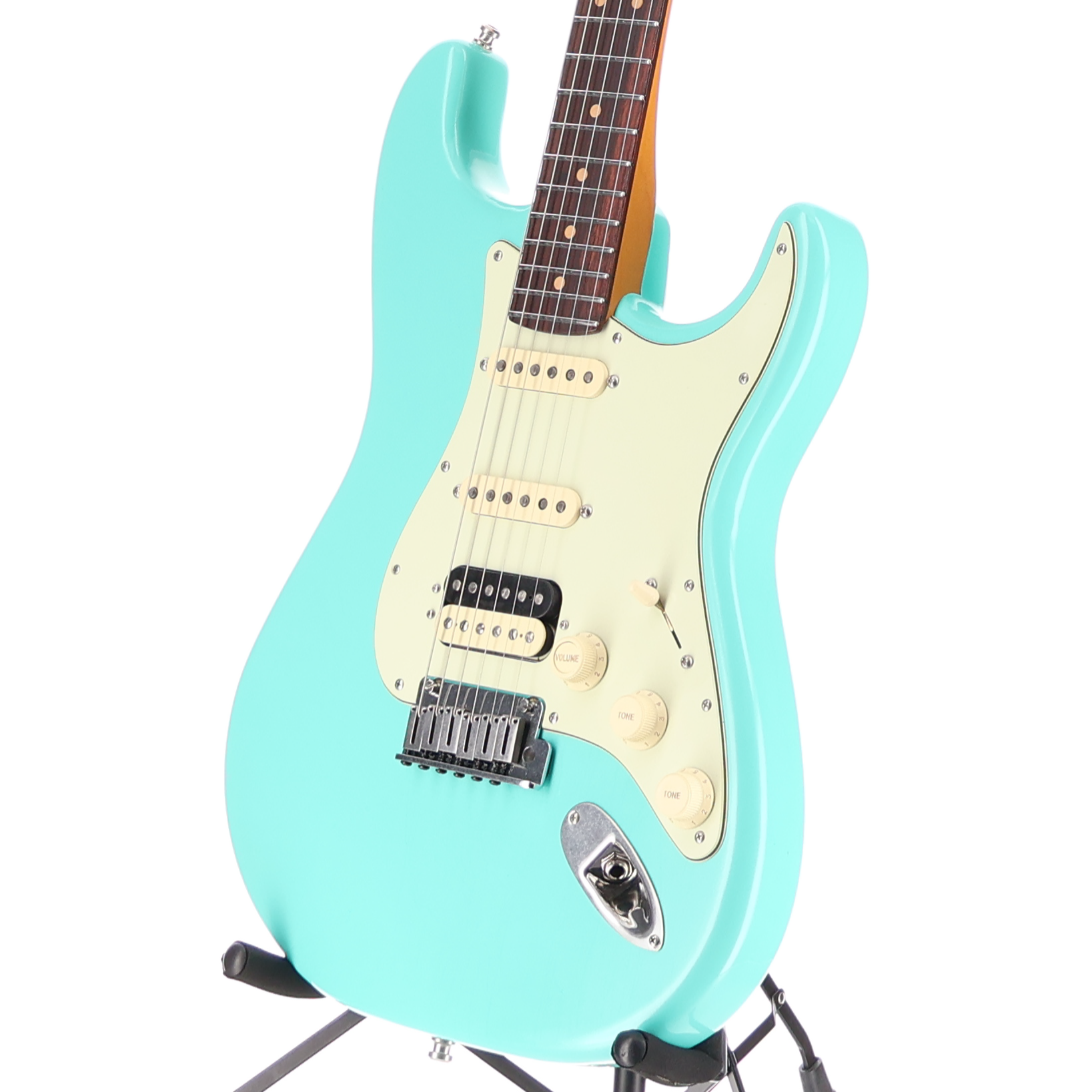 Fender American Ultra Luxe Vintage '60s Stratocaster® HSS, Rosewood Fingerboard, Sea Foam Green (RC2) (33030)