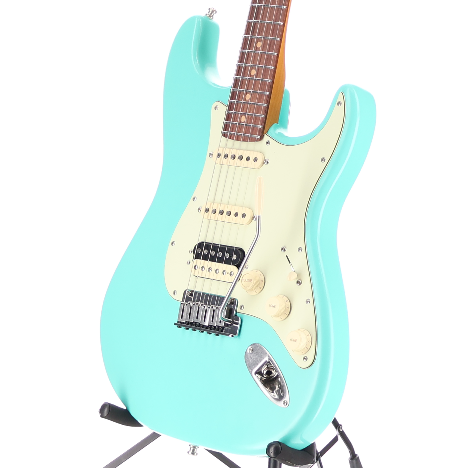 Fender American Ultra Luxe Vintage '60s Stratocaster® HSS, Rosewood Fingerboard, Sea Foam Green (Y7) (07845)