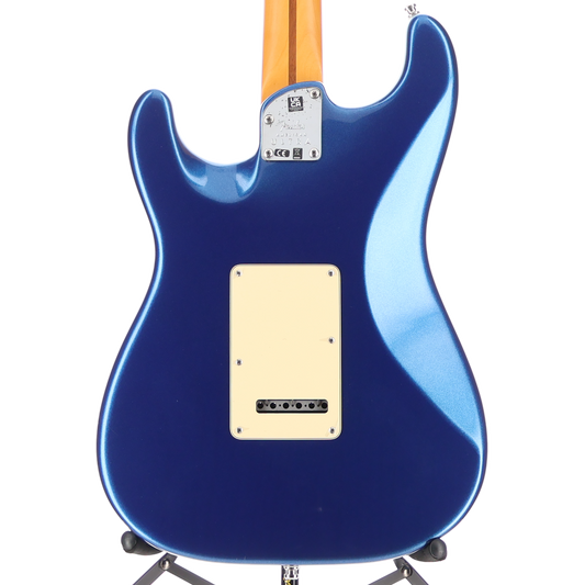 Fender American Ultra Stratocaster, Maple Fingerboard, Cobra Blue (RC2) (17495)