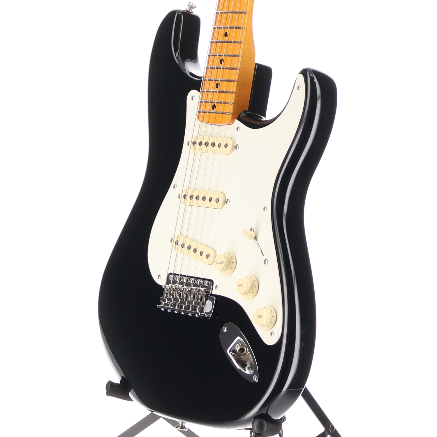 Fender American Vintage II 1957 Stratocaster®, Maple Fingerboard, Black (B6) (46004)