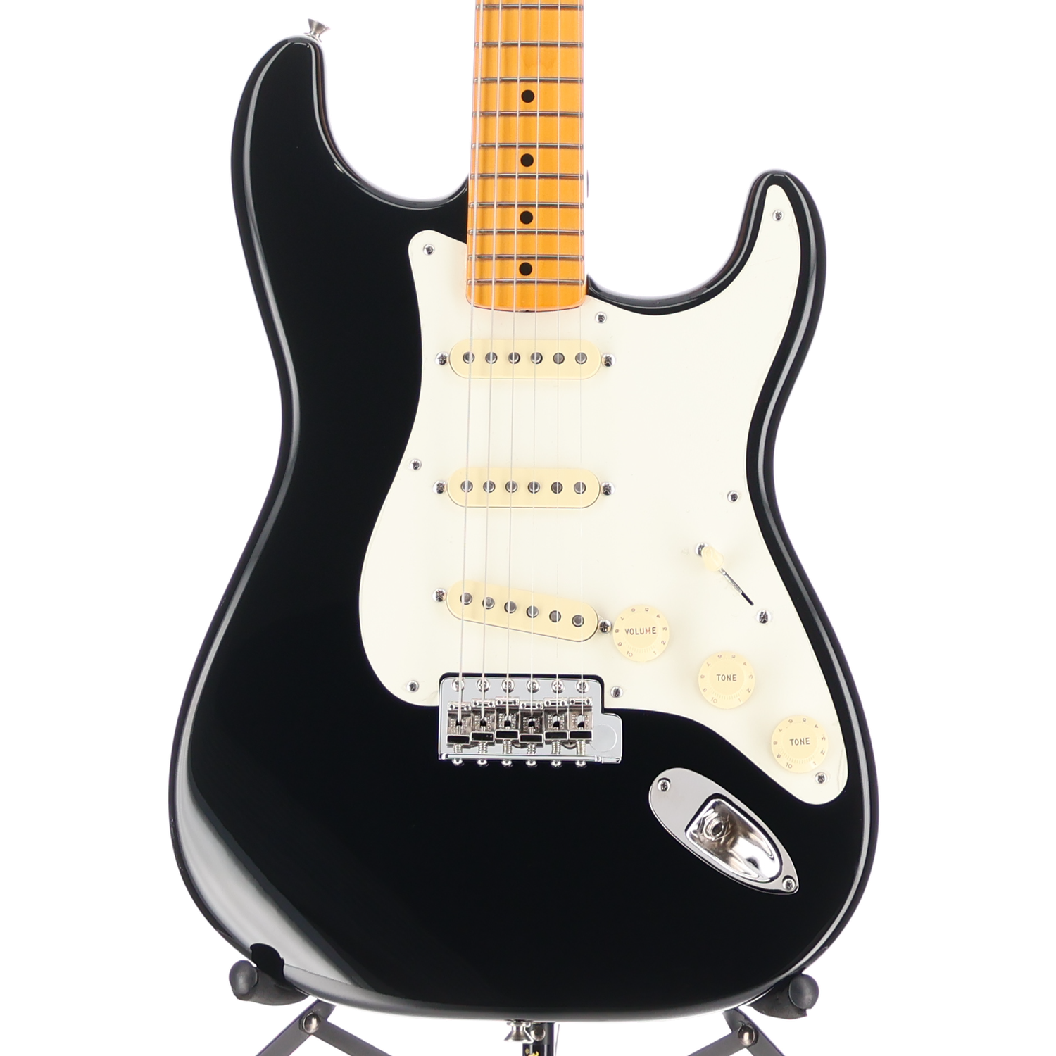 Fender American Vintage II 1957 Stratocaster®, Maple Fingerboard, Black (B6) (46004)
