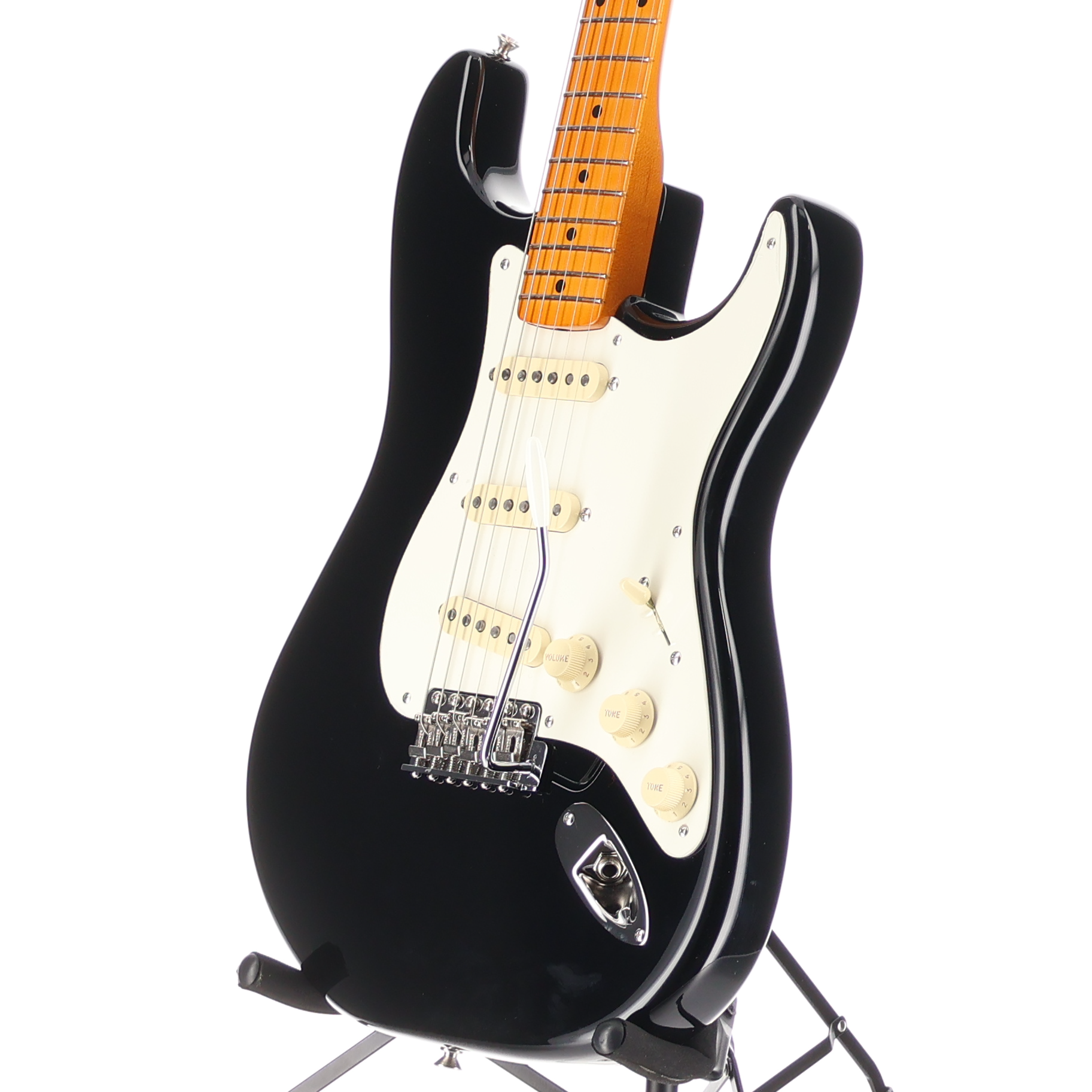 Fender American Vintage II 1957 Stratocaster®, Maple Fingerboard, Black (D6) (25467)