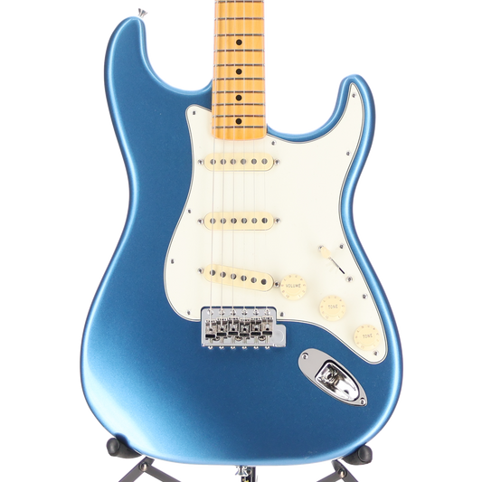 Fender American Vintage II 1973 Stratocaster, Maple Fingerboard, Lake Placid Blue (T8) (16391)