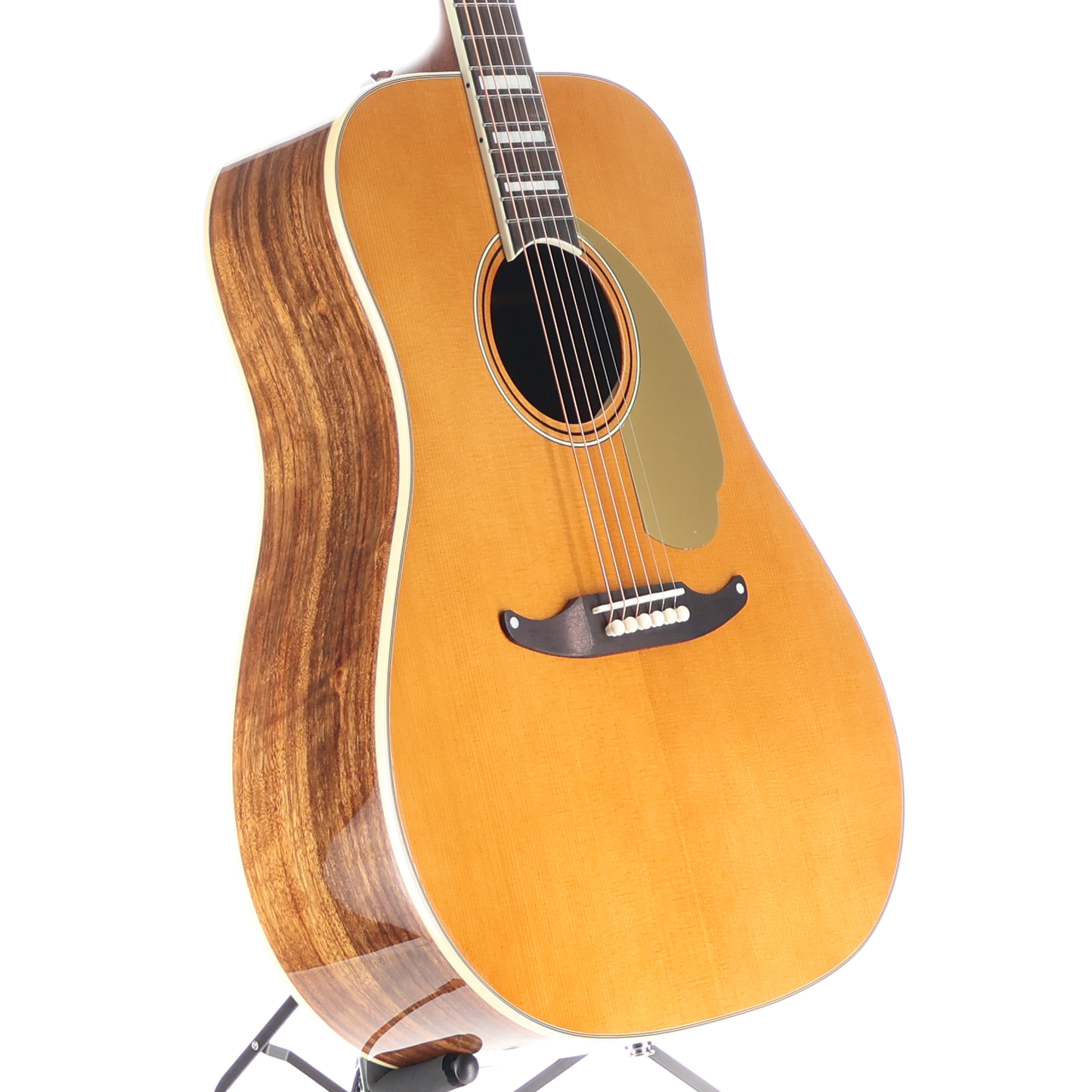 Fender California Vintage King with Case, Gold Pickguard, Aged Natural (05387)