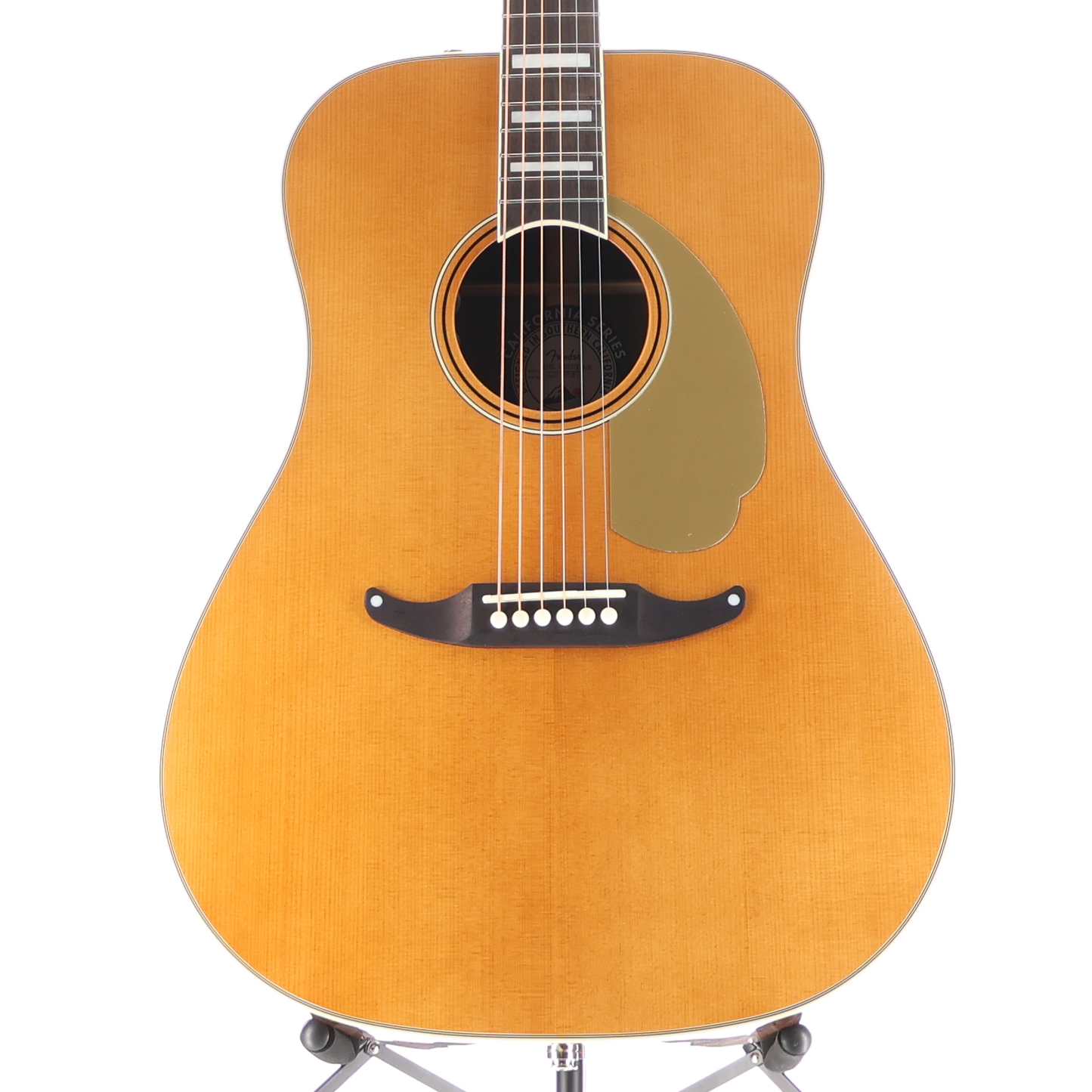 Fender California Vintage King with Case, Gold Pickguard, Aged Natural (P) (05387)