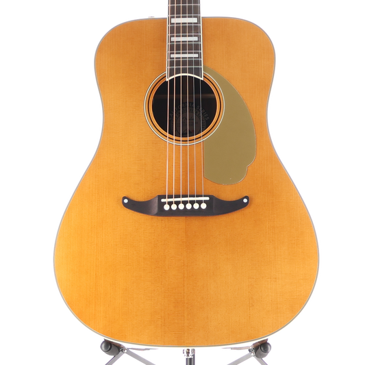 Fender California Vintage King with Case, Gold Pickguard, Aged Natural (P) (05387)
