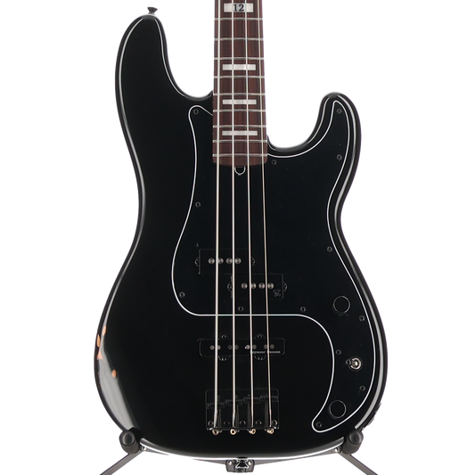 Fender Duff McKagan Deluxe Precision Bass, Rosewood Fingerboard, Black (P1) (00304)