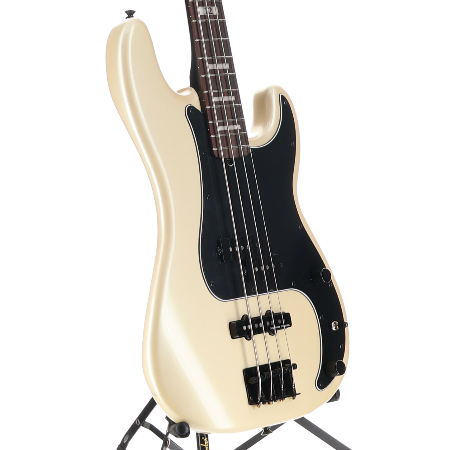 Fender Duff McKagan Deluxe Precision Bass, Rosewood Fingerboard, White Pearl (J8) (01158)
