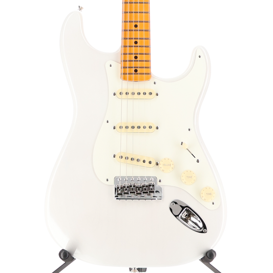 Fender Eric Johnson Stratocaster, Maple Fingerboard, White Blonde (RC3) (23925)