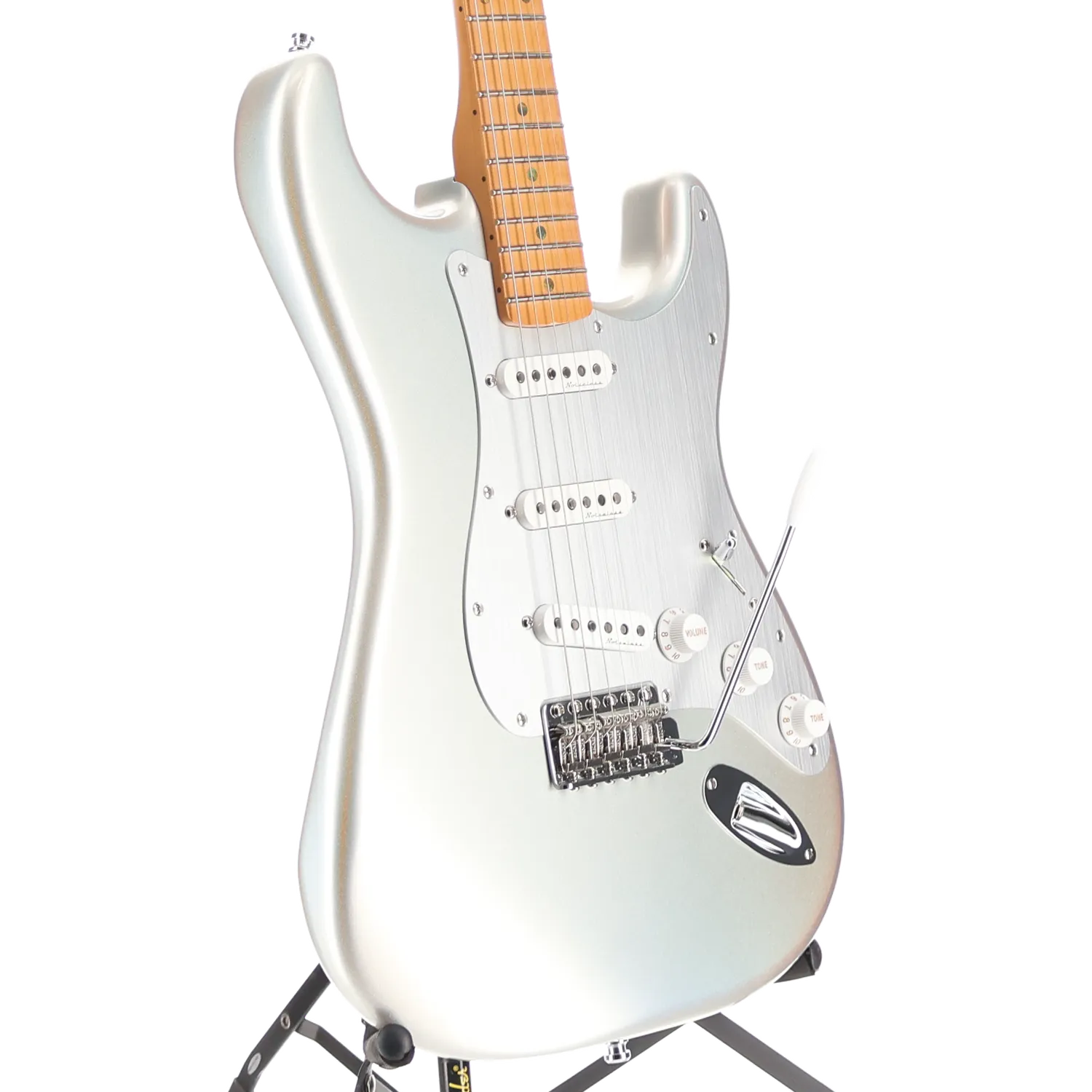 Fender H.E.R. Stratocaster, Maple Fingerboard, Chrome Glow (J1) (66603)