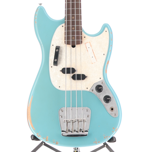 Fender JMJ Road Worn Mustang Bass, Rosewood Fingerboard, Faded Daphne Blue (AA1) (50900)