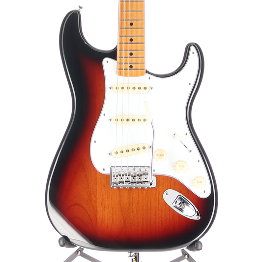 Fender Jimi Hendrix Stratocaster, 3-Color Sunburst, Maple, Fingerboard, Plays Great (E7) (47831)