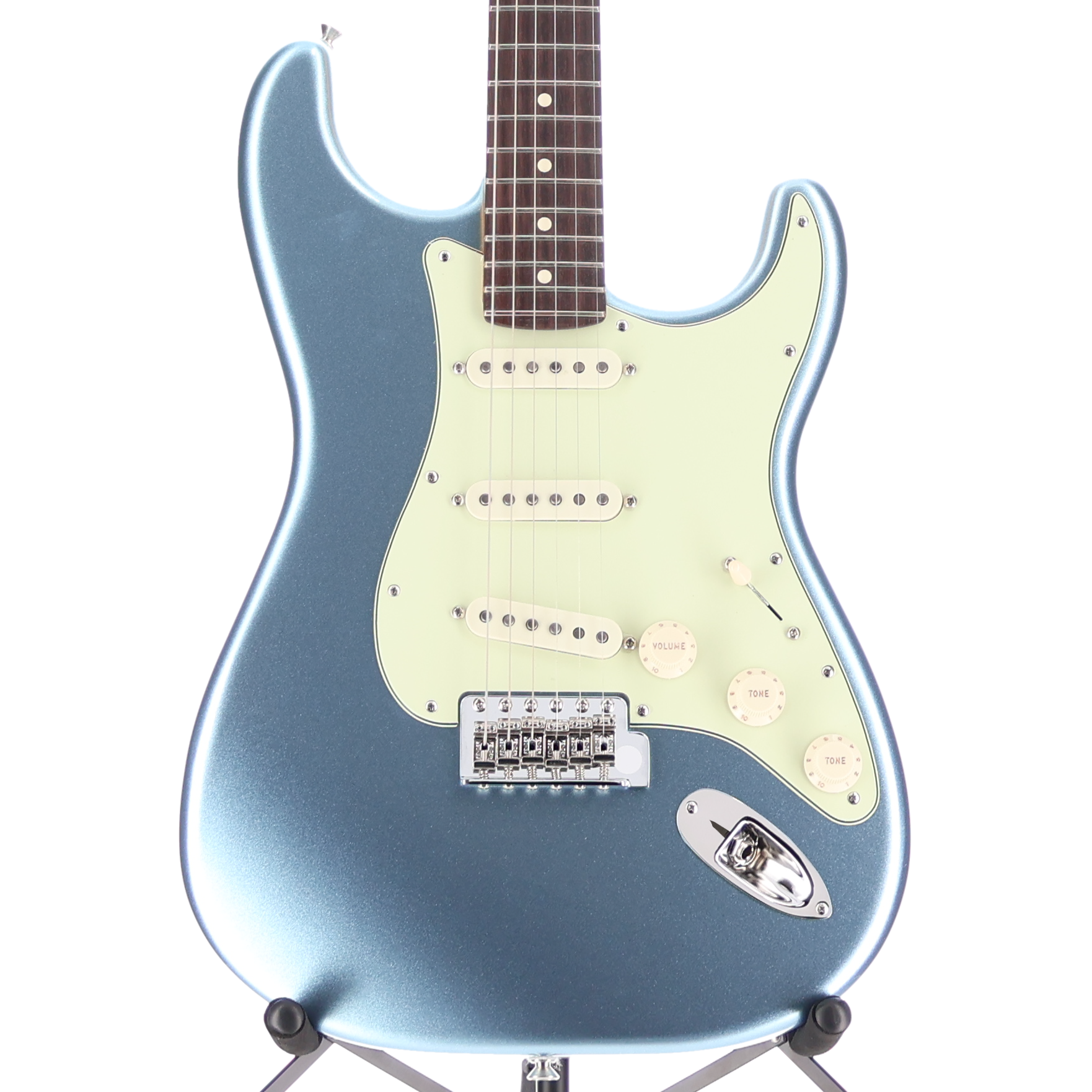 Fender Limited Edition American Professional Classic Stratocaster, Rosewood Fingerboard, Mystic Ice Blue Metallic (G5) (85954)